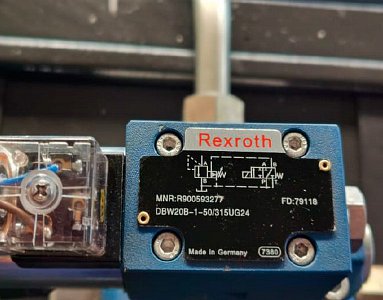 Фото 88 - MetalTec HBM Листогибочные гидравлические прессы с контроллером E22.