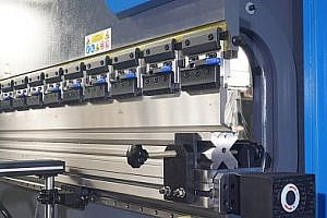 Фото 37 - MetalTec HBС 110/2500 4+1 ЧПУ МТ-15  Листогибочный пресс с ЧПУ.